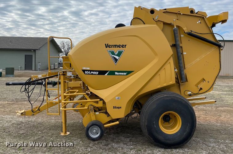 image for item MM9385 2019 Vermeer 604PR Silage Special round baler