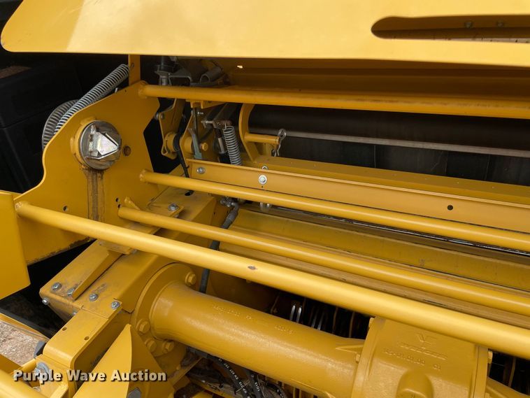 image for item MM9385 2019 Vermeer 604PR Silage Special round baler