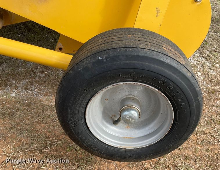 image for item MM9385 2019 Vermeer 604PR Silage Special round baler