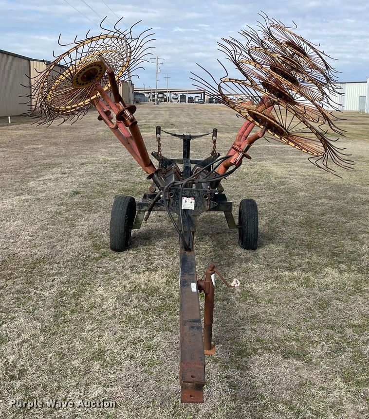 image for item MM9386 2000 Kelderman  hay rake