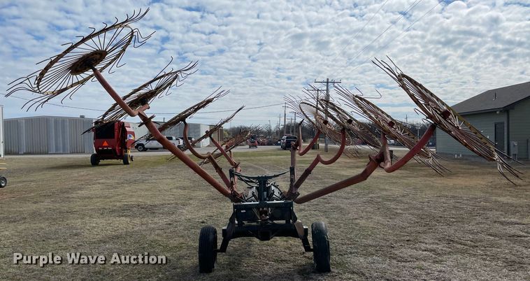 image for item MM9386 2000 Kelderman  hay rake