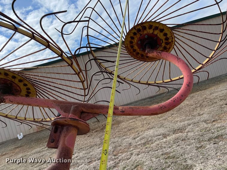 image for item MM9386 2000 Kelderman  hay rake