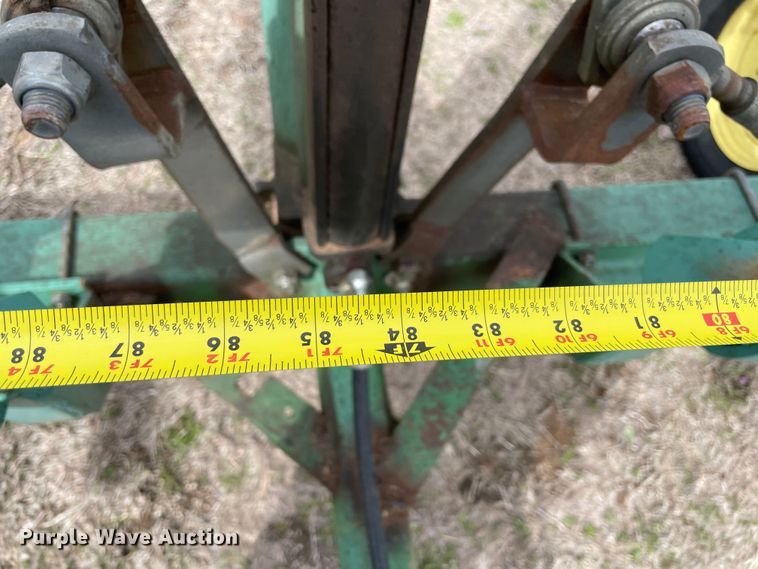 image for item MM9387 John Deere 702  hay rake