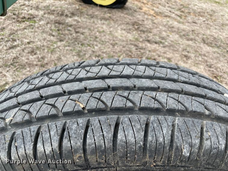 image for item MM9387 John Deere 702  hay rake