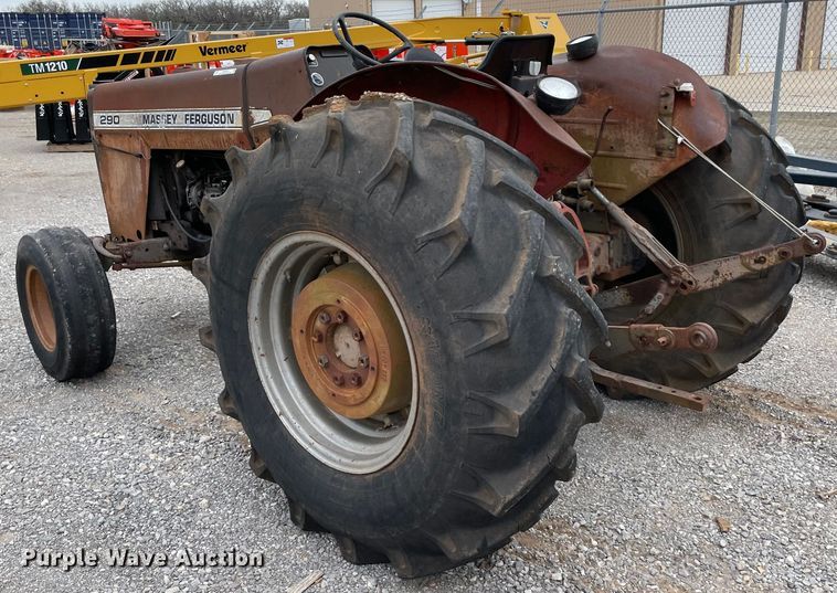image for item MM9389 Massey Ferguson 290  tractor