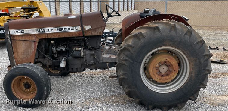 image for item MM9389 Massey Ferguson 290  tractor