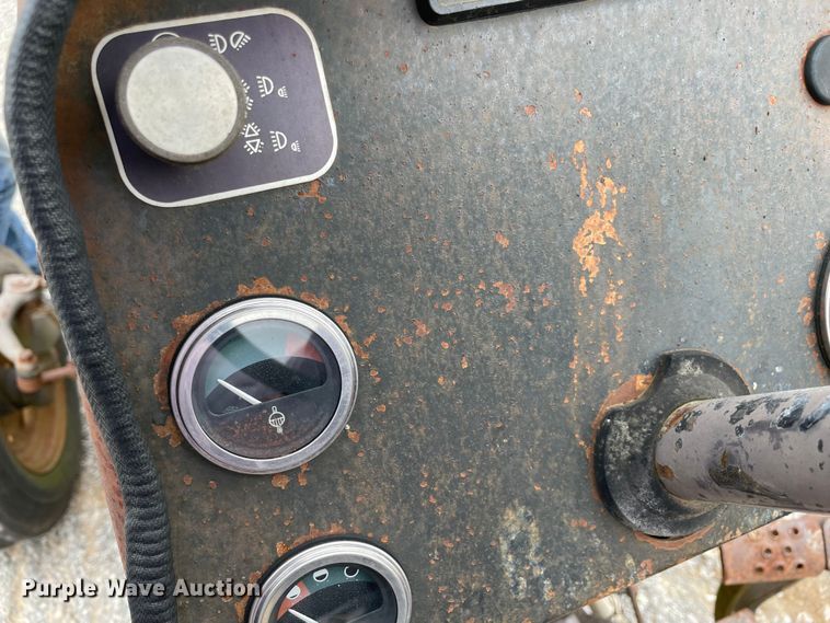 image for item MM9389 Massey Ferguson 290  tractor