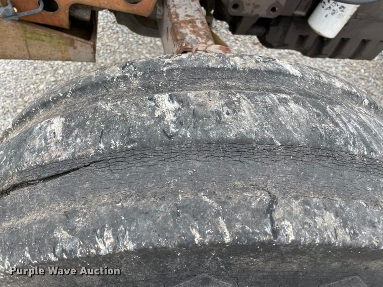 image for item MM9389 Massey Ferguson 290  tractor