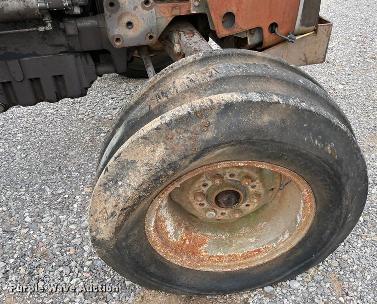 image for item MM9389 Massey Ferguson 290  tractor