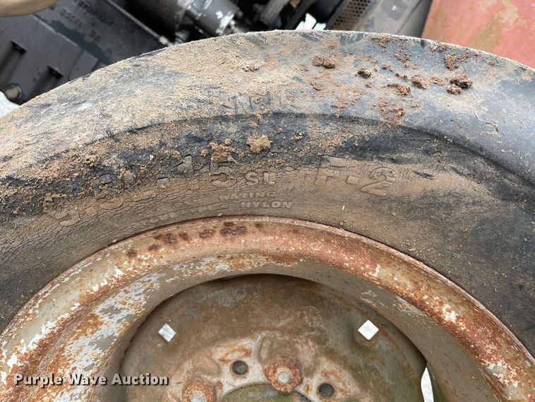 image for item MM9389 Massey Ferguson 290  tractor