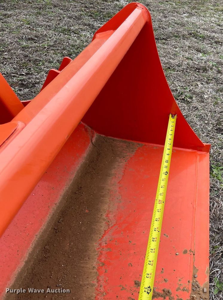 image for item MM9390 2017 Kubota BX2670  MFWD tractor