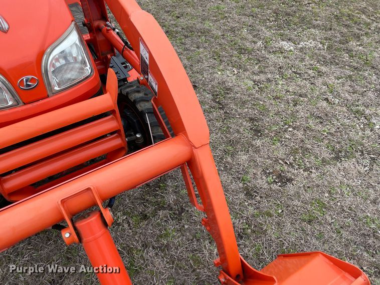 image for item MM9390 2017 Kubota BX2670  MFWD tractor