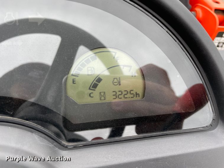 image for item MM9390 2017 Kubota BX2670  MFWD tractor