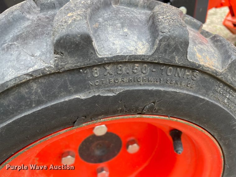 image for item MM9390 2017 Kubota BX2670  MFWD tractor