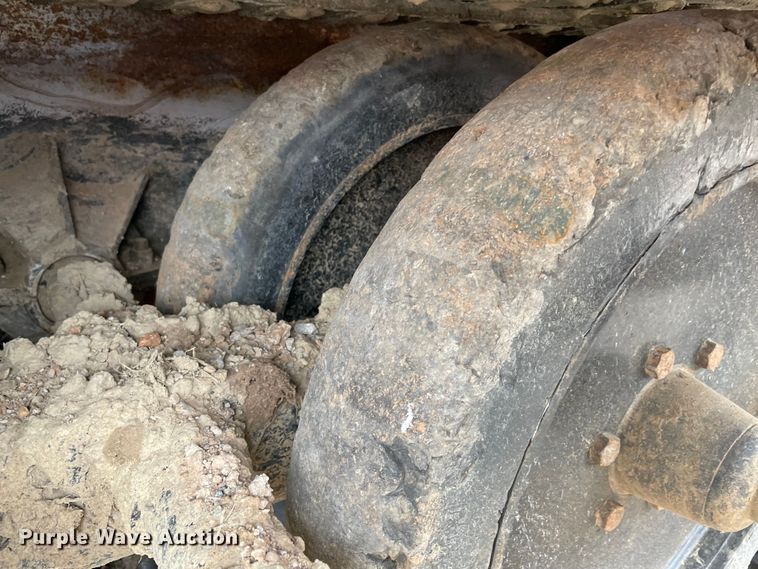 image for item MM9391 2007 Gyro-Trac GT25XP  mulcher