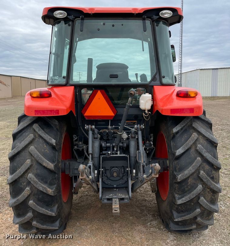 image for item MM9393 2019 Kubota M5-091D  MFWD tractor