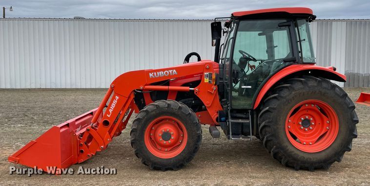 image for item MM9393 2019 Kubota M5-091D  MFWD tractor