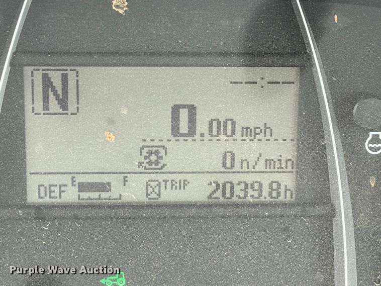 image for item MM9393 2019 Kubota M5-091D  MFWD tractor