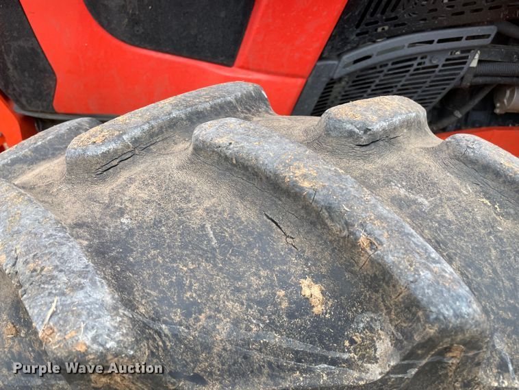 image for item MM9393 2019 Kubota M5-091D  MFWD tractor