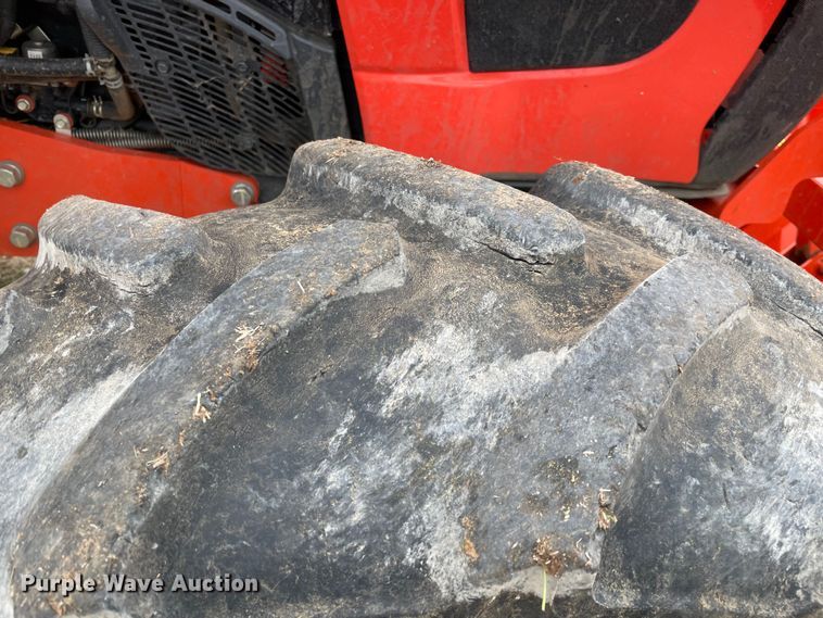 image for item MM9393 2019 Kubota M5-091D  MFWD tractor