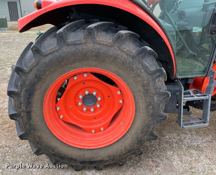 image for item MM9393 2019 Kubota M5-091D  MFWD tractor