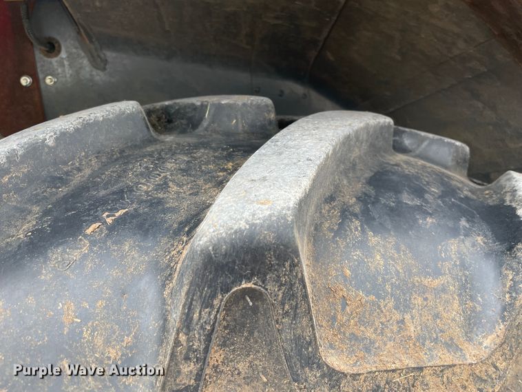 image for item MM9393 2019 Kubota M5-091D  MFWD tractor