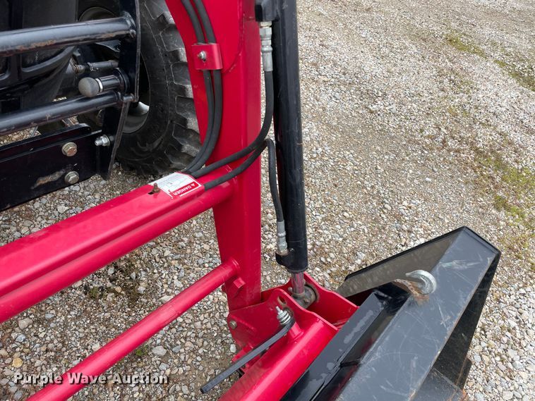 image for item MM9394 Mahindra 4035  MFWD tractor