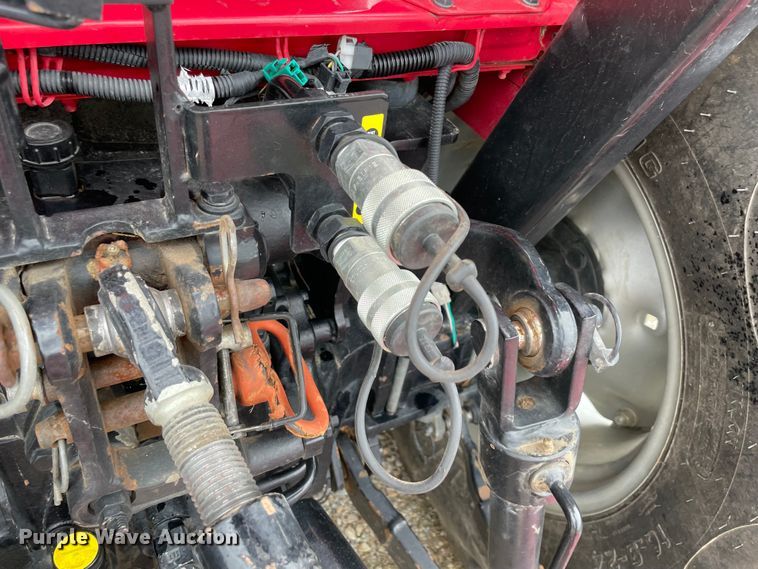 image for item MM9394 Mahindra 4035  MFWD tractor