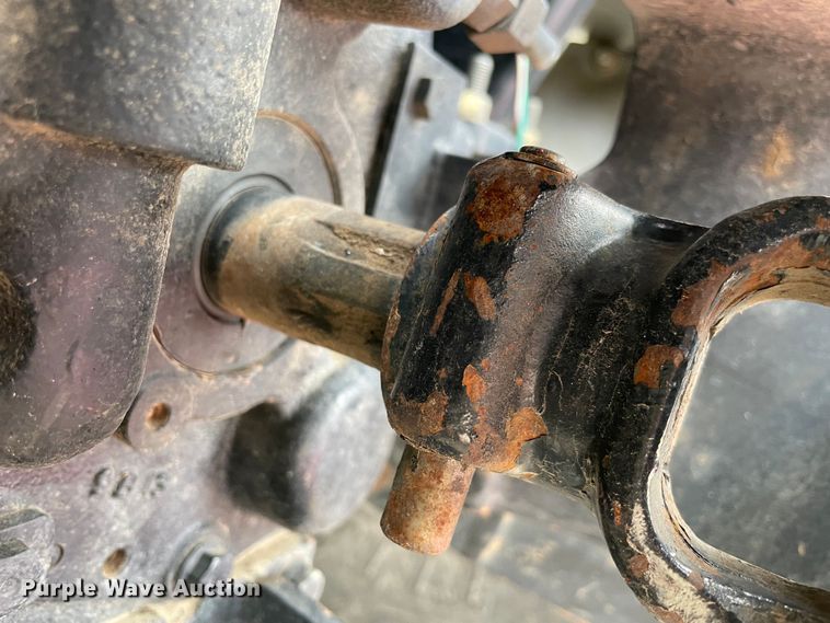 image for item MM9394 Mahindra 4035  MFWD tractor