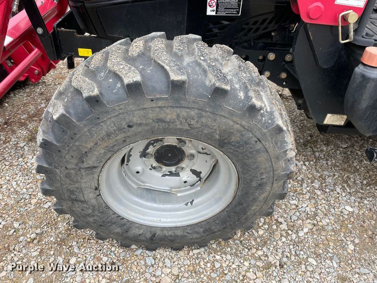 image for item MM9394 Mahindra 4035  MFWD tractor