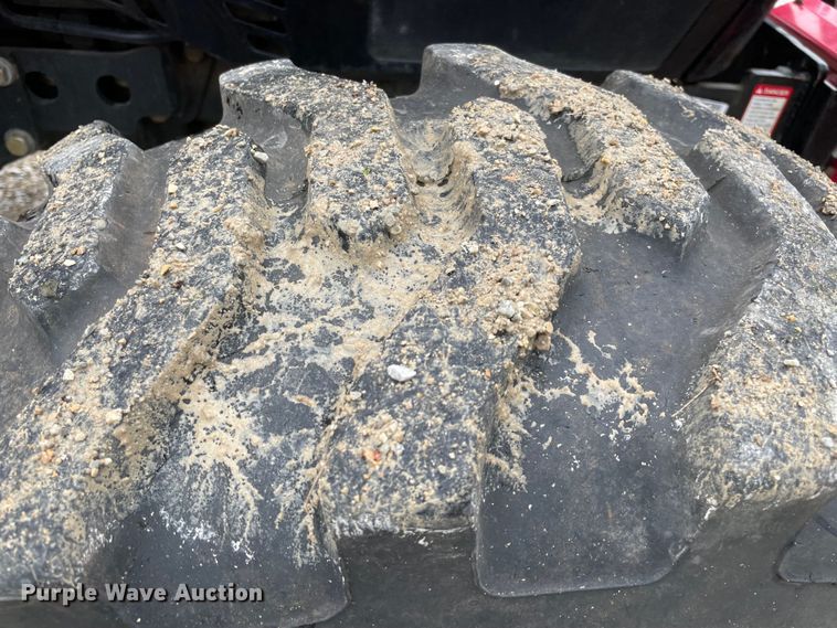 image for item MM9394 Mahindra 4035  MFWD tractor