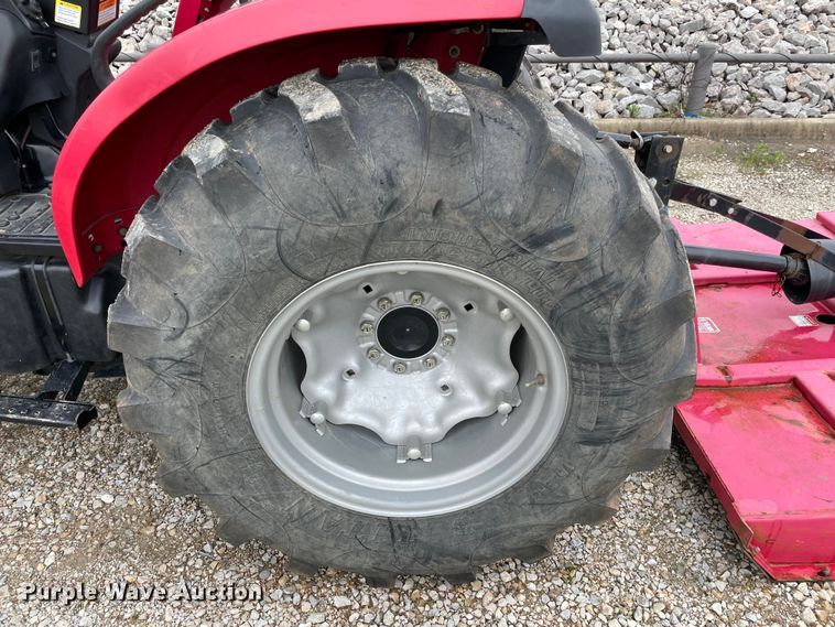 image for item MM9394 Mahindra 4035  MFWD tractor