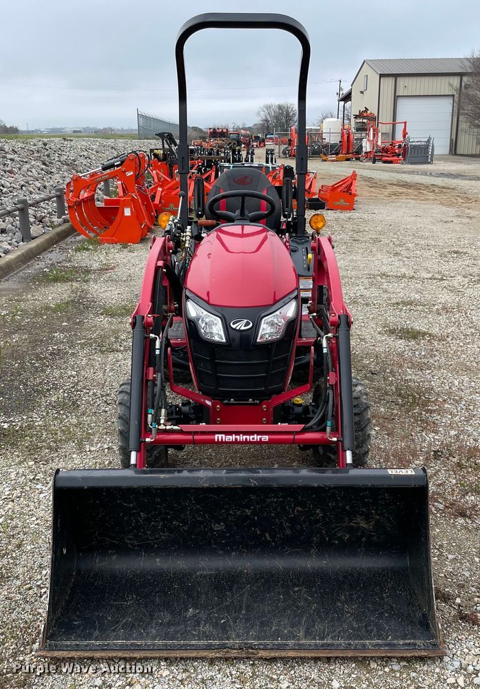 image for item MM9395 2021 Mahindra EMAX 20S  MFWD tractor