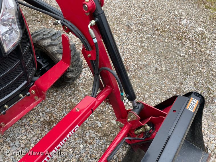 image for item MM9395 2021 Mahindra EMAX 20S  MFWD tractor