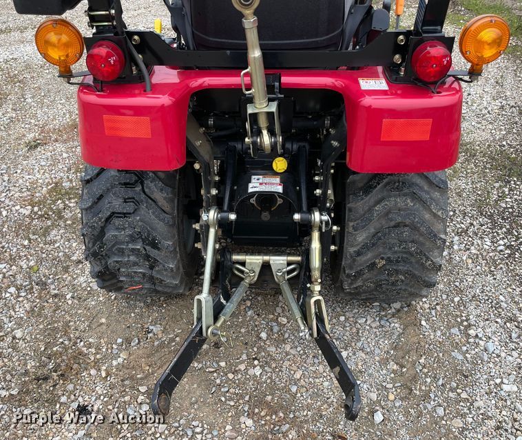 image for item MM9395 2021 Mahindra EMAX 20S  MFWD tractor