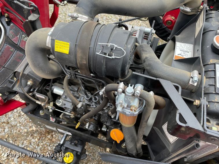 image for item MM9395 2021 Mahindra EMAX 20S  MFWD tractor