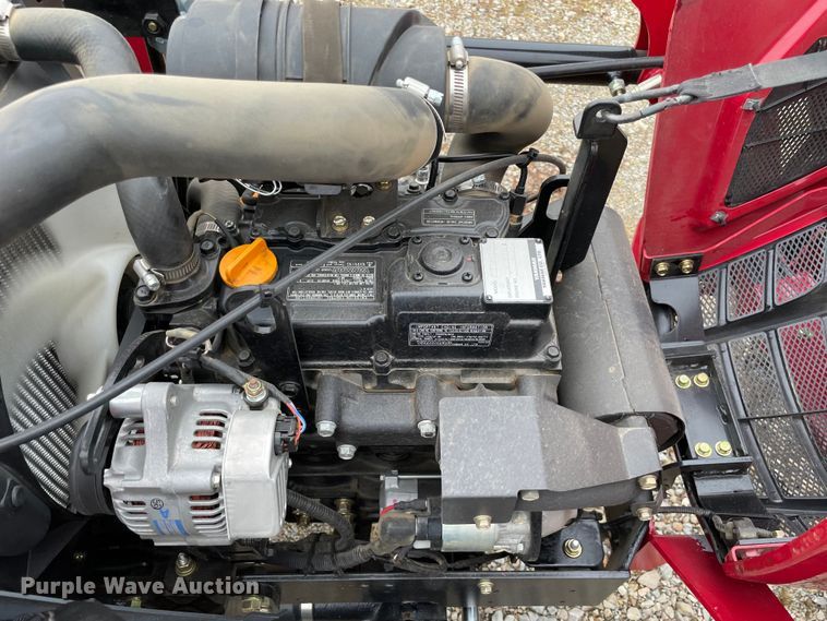 image for item MM9395 2021 Mahindra EMAX 20S  MFWD tractor