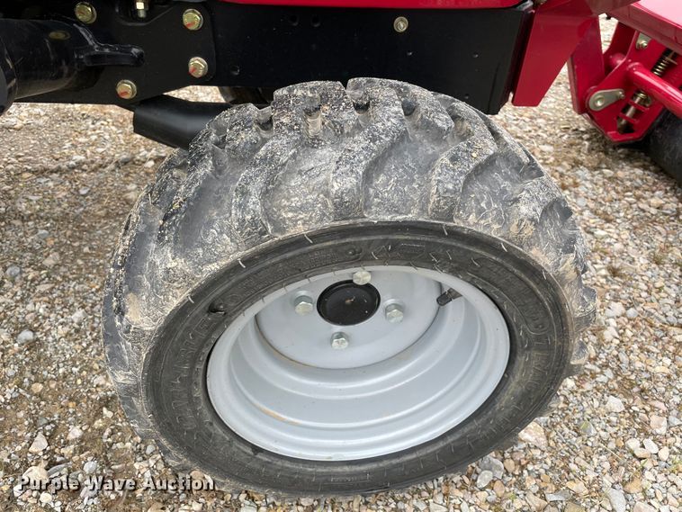 image for item MM9395 2021 Mahindra EMAX 20S  MFWD tractor