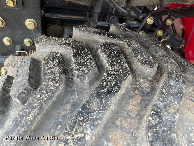 image for item MM9395 2021 Mahindra EMAX 20S  MFWD tractor