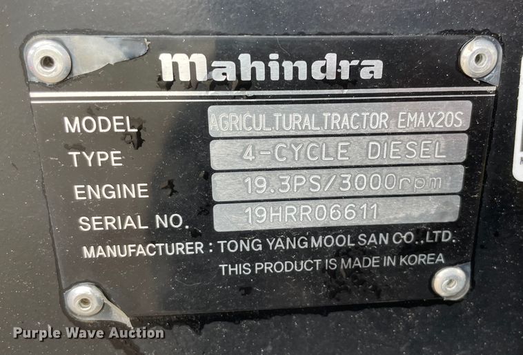 image for item MM9395 2021 Mahindra EMAX 20S  MFWD tractor