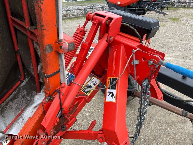 image for item MM9396 Kuhn GMD700GII HD  disc mower