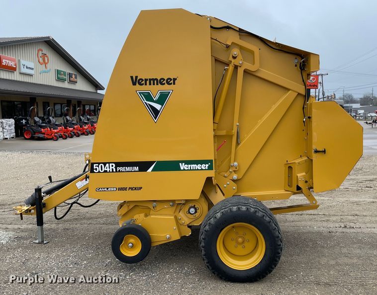 image for item MM9398 2020 Vermeer 504R Premium round baler