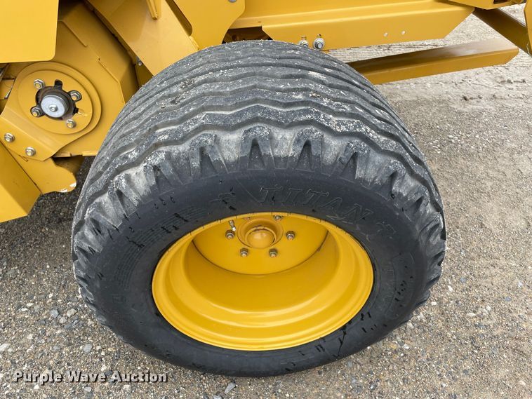image for item MM9398 2020 Vermeer 504R Premium round baler