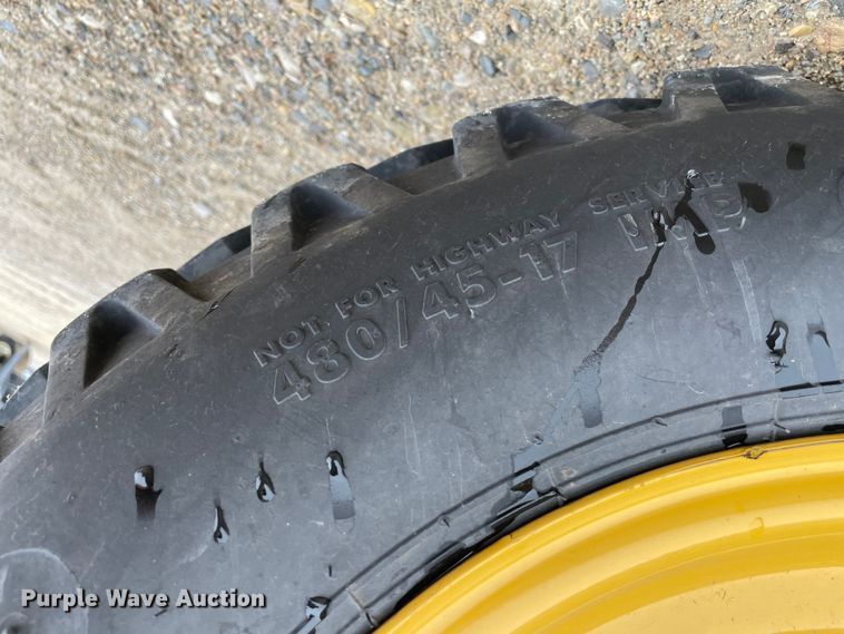 image for item MM9398 2020 Vermeer 504R Premium round baler