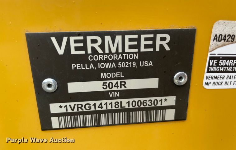 image for item MM9398 2020 Vermeer 504R Premium round baler