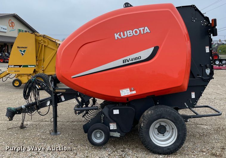 image for item MM9400 2016 Kubota BV4180 round baler