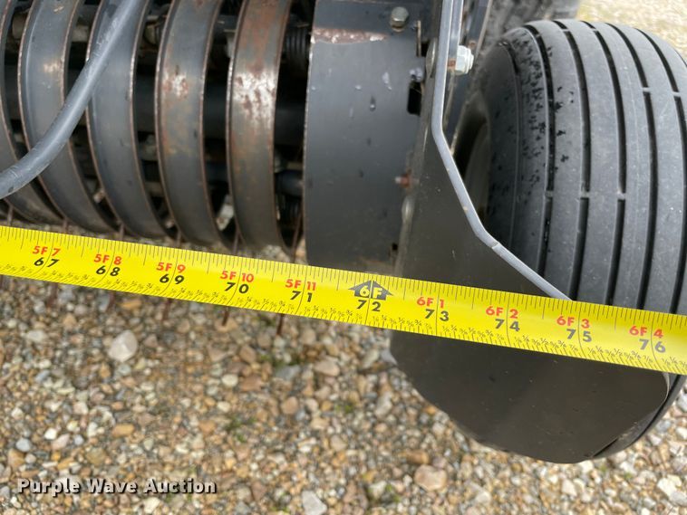 image for item MM9400 2016 Kubota BV4180 round baler