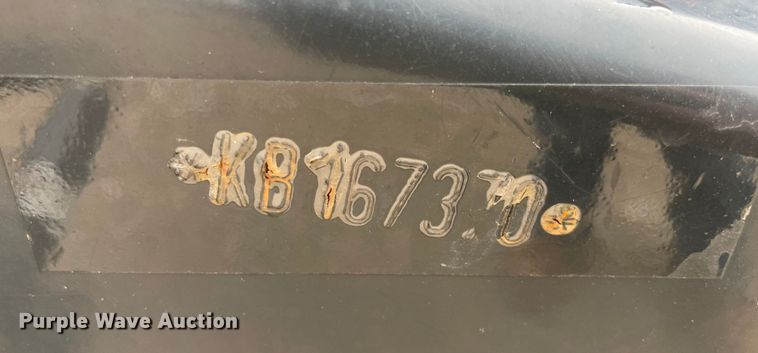 image for item MM9400 2016 Kubota BV4180 round baler