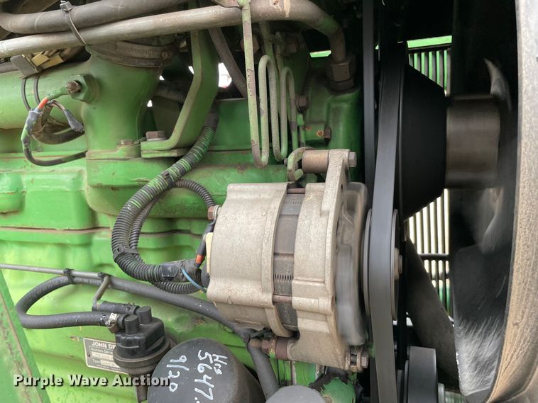 image for item MM9401 1990 John Deere 2955  tractor