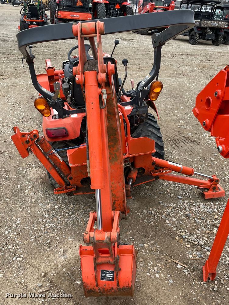 image for item MM9402 2006 Kubota BX24D  tractor